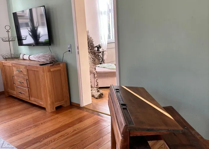 Am Ostpark * 朗道因德普法尔茨